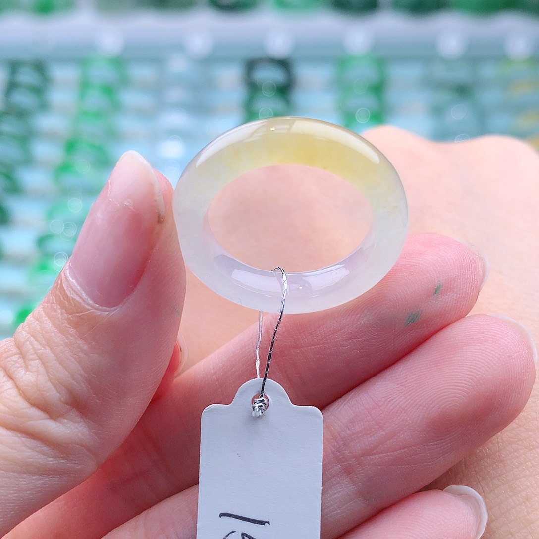 翡翠戒指未镶嵌A货缅甸翡翠