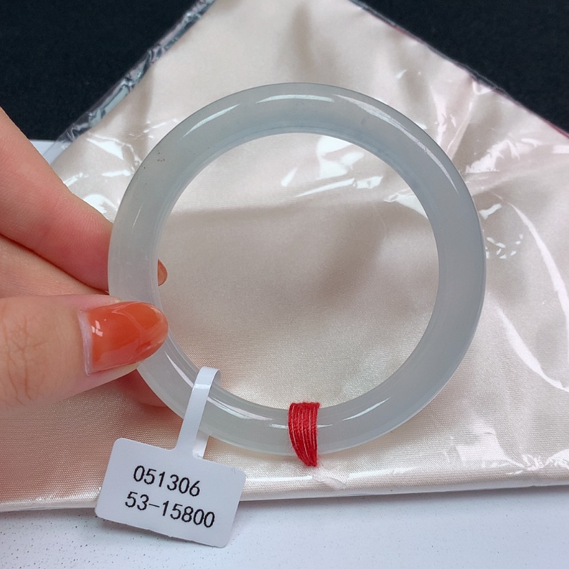 【闪购商品】翡翠手镯未镶嵌