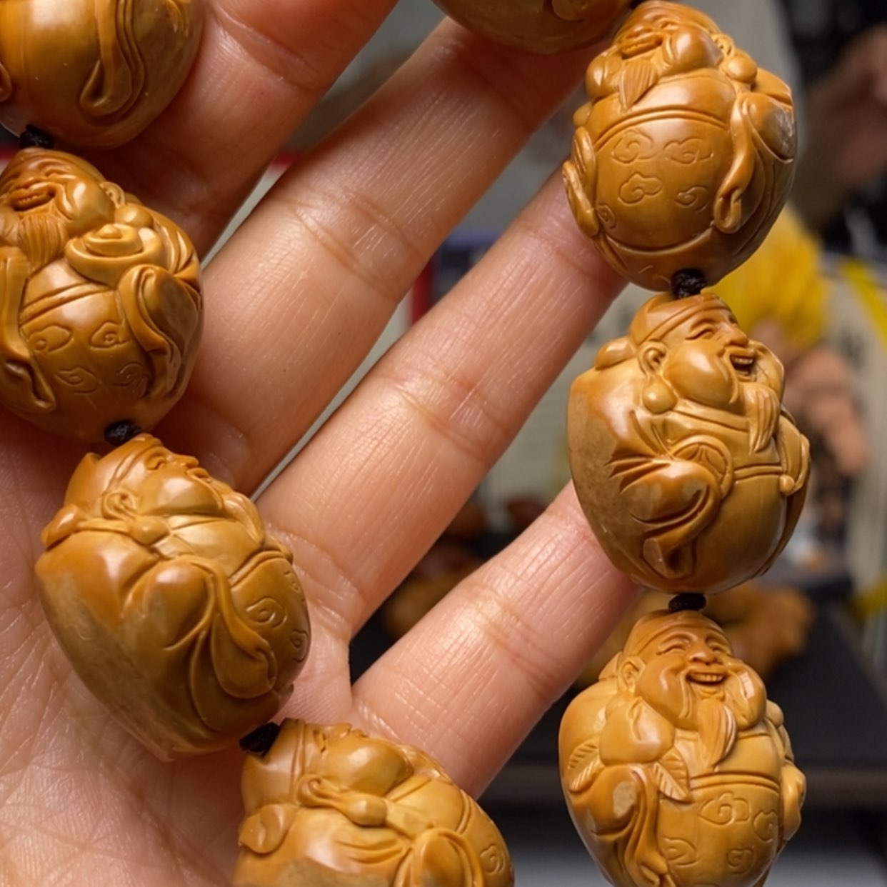 【闪购商品】橄榄核吊坠t*t