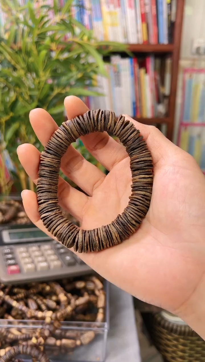 【闪购商品】沉香手串棋楠沉水片珠单圈