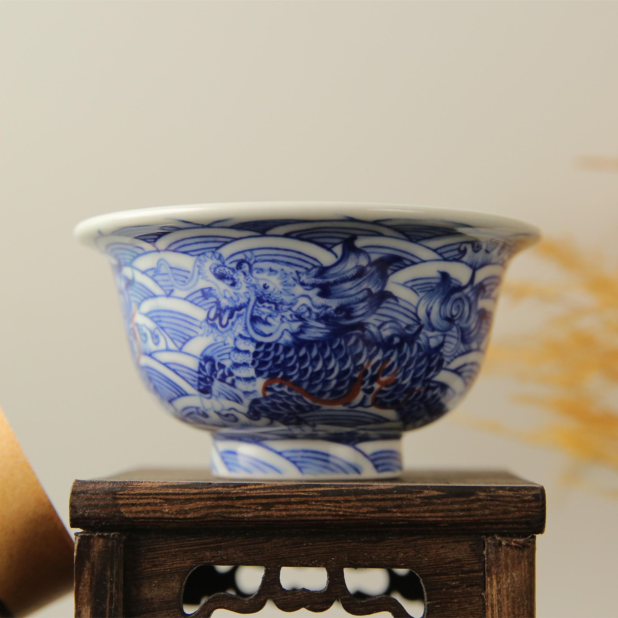 景德镇陶瓷茶具手工手绘高温釉下青花麒麟纹大压手杯高档泡茶杯