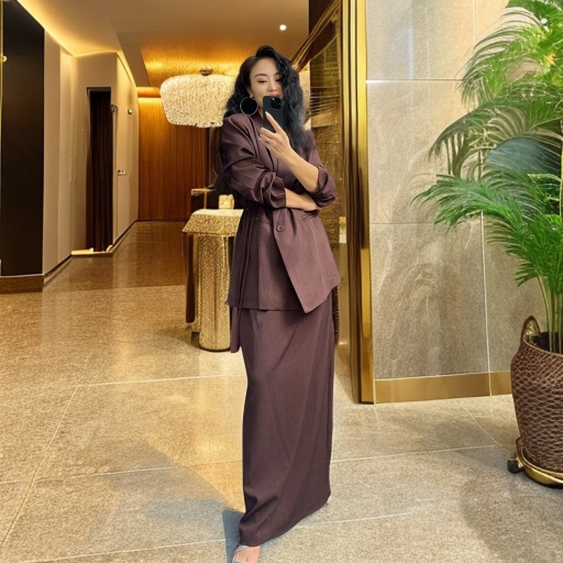 韩系风上衣女外套秋季女外套显瘦气质网红高腰时尚休闲直筒女士