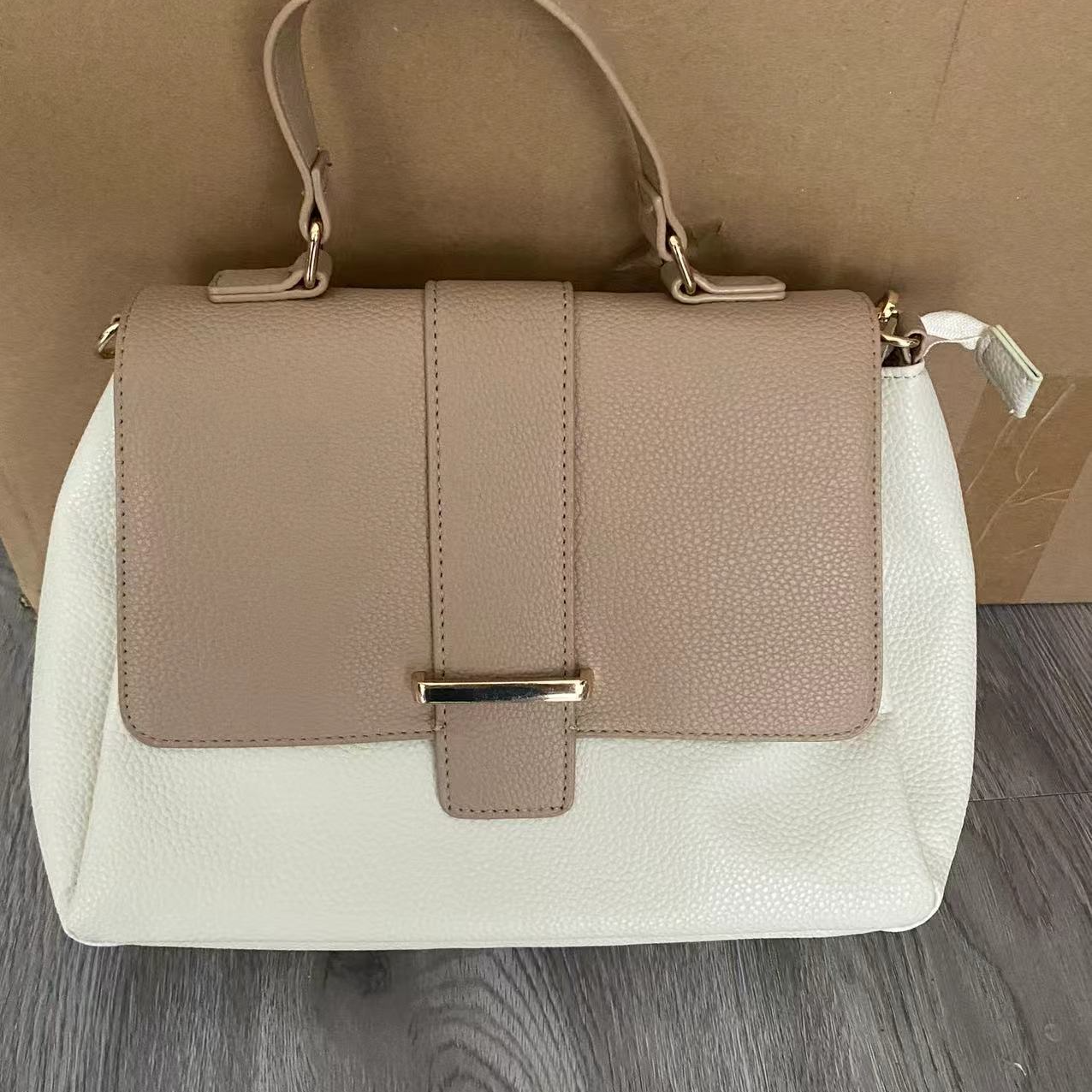 501-550库存尾货女士斜挎包