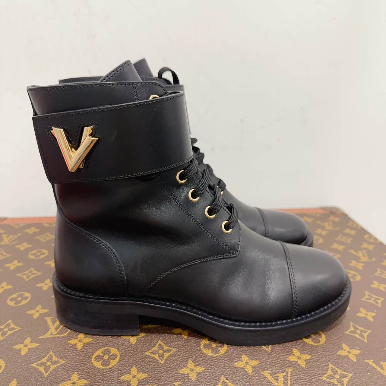 95新 LouisVuitton/路易威登 靴子尺码36成色直播间为准/GSS16378