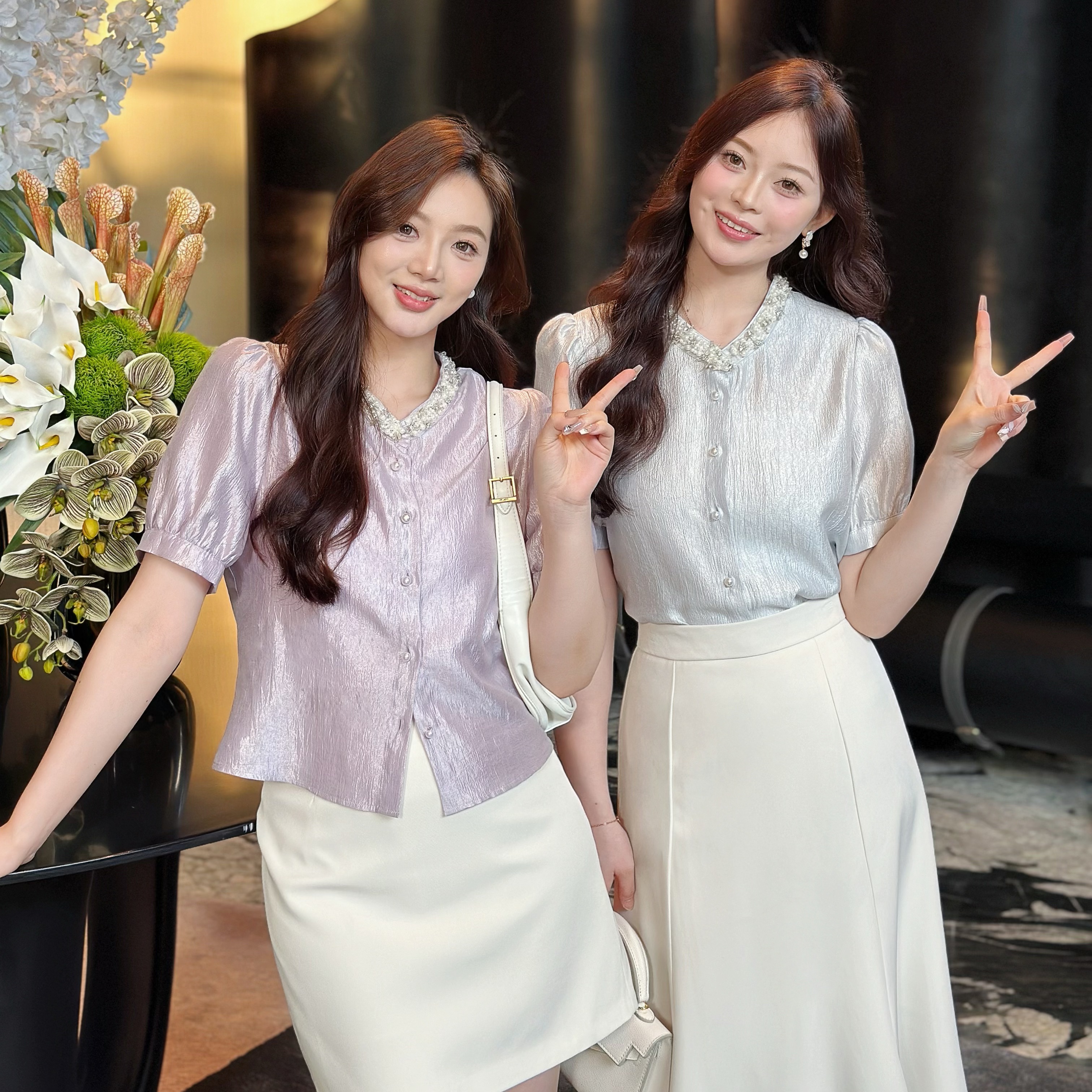 【年中大促】夏季设计感时尚显瘦气质轻熟泡泡袖法式钉珠衬衣1849