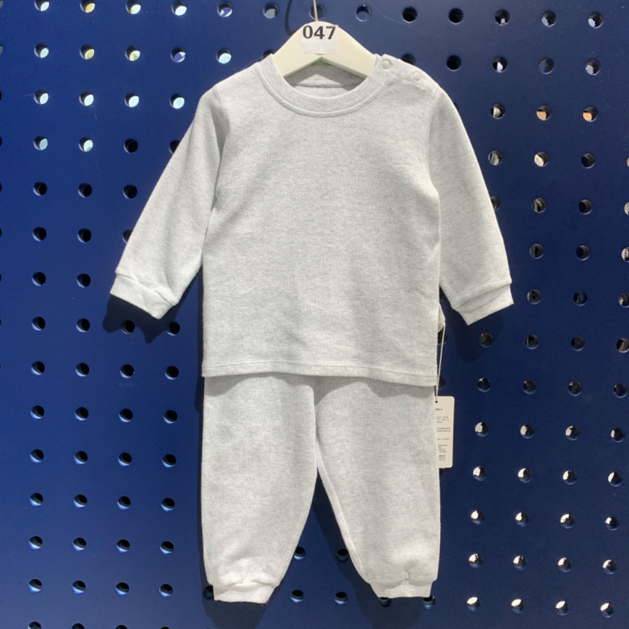 R穆棉婴童舒绒棉圆领套装