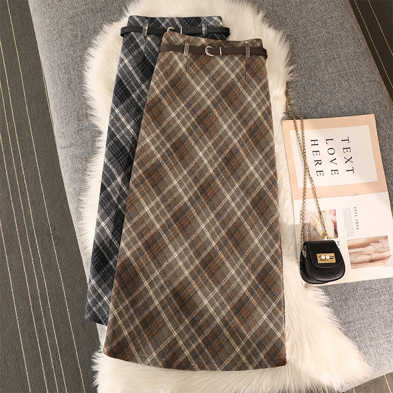 毛呢格子半身裙女2025秋冬复古高腰A字包臀开叉格纹长裙配腰带