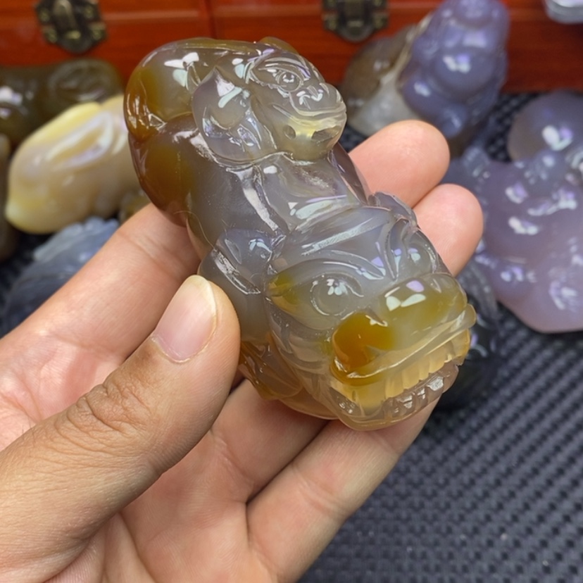 【闪购商品】玛瑙/玉髓手把未镶嵌逸*