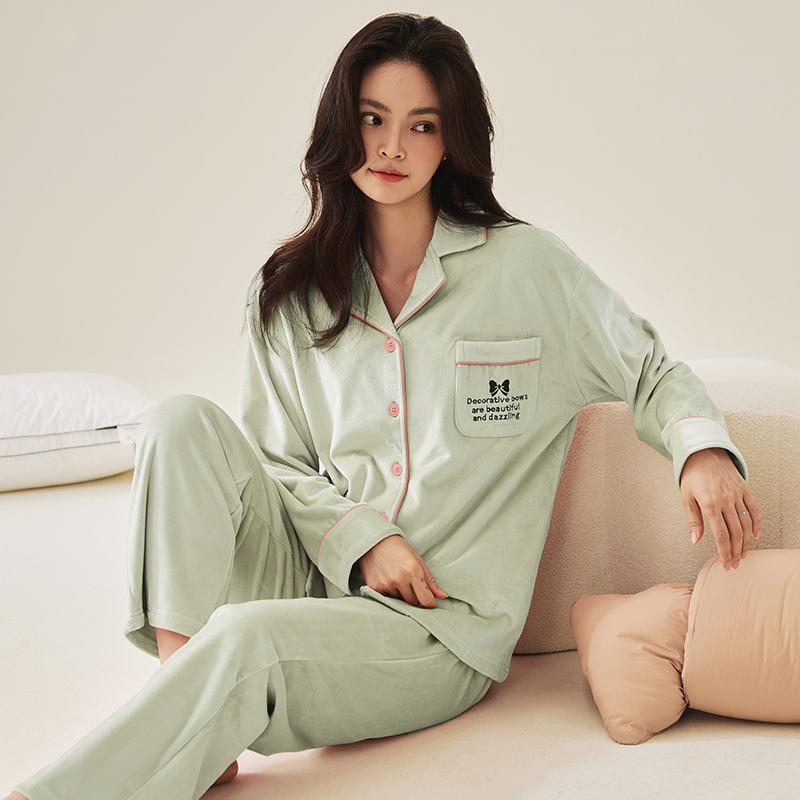 睡衣女秋冬季海岛绒长袖加绒加厚珊瑚绒春秋款家居服套装