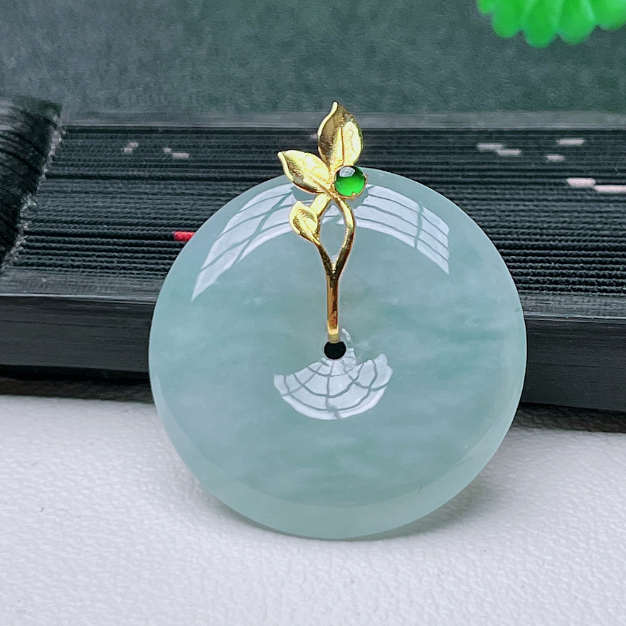 18K金缅甸天然A货翡翠飘花飘绿冰种平安扣吊坠直径24.7mm5mm