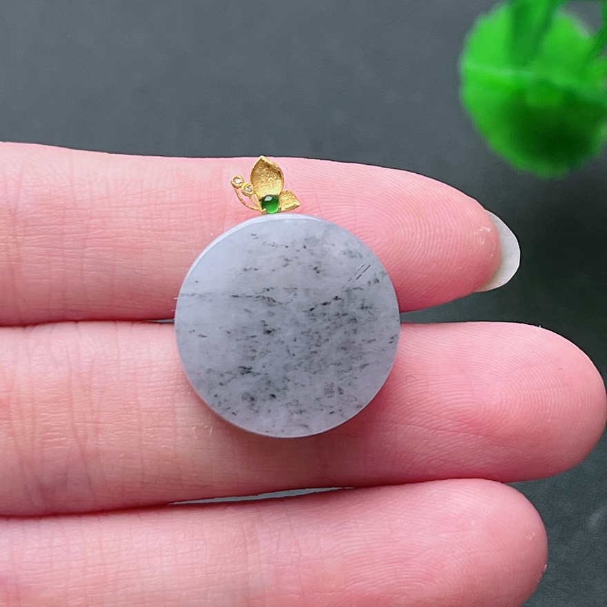 18K金缅甸玉品天然翡翠飘花乌鸡种平安无事牌吊坠r20