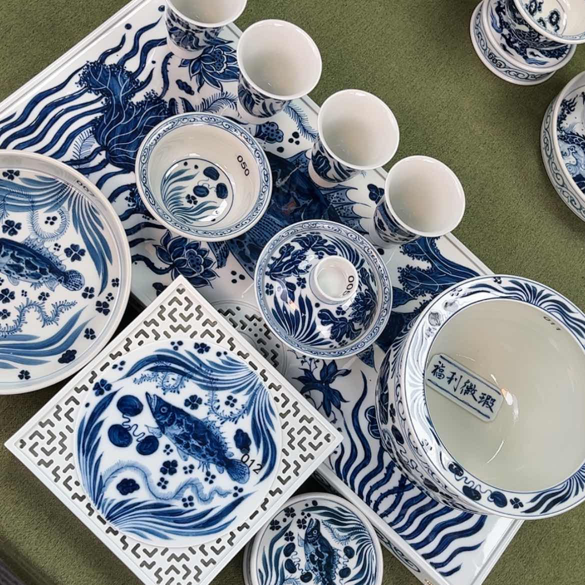 【闪购商品】陶瓷杯洋**?