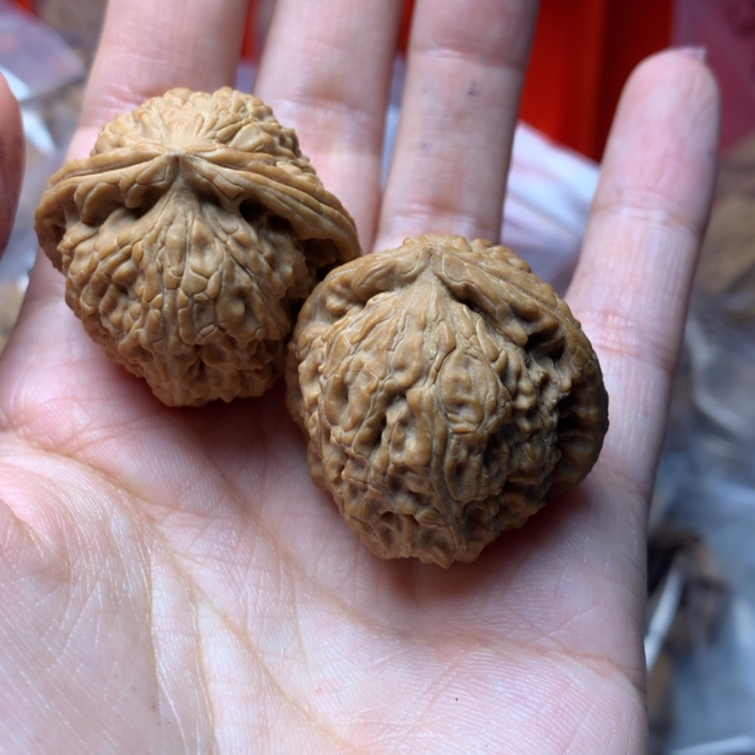 【闪购商品】文玩核桃吊坠雾****