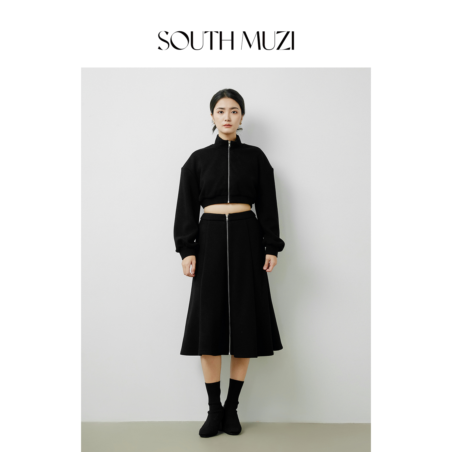 【黑裙逸姿】黑色显瘦高腰休闲黑色中长款套装秋冬设计师QDB3