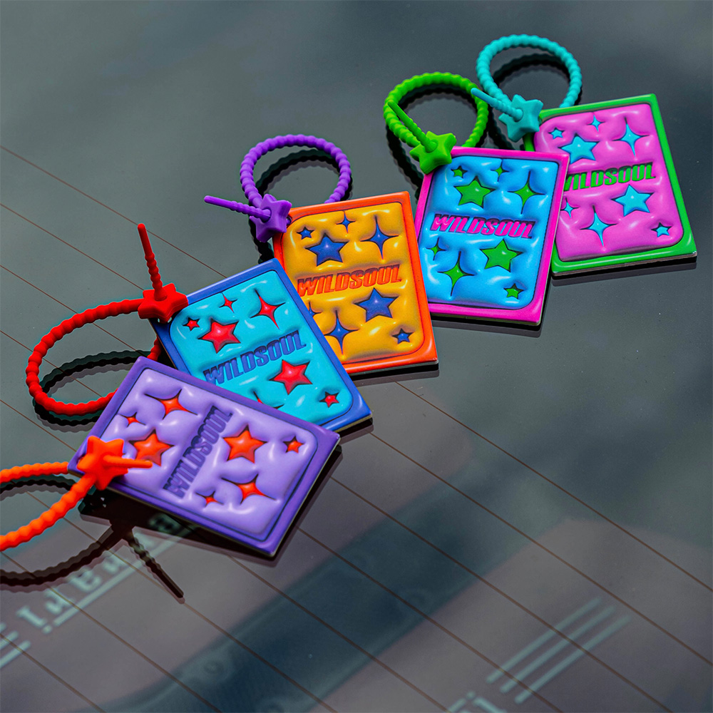 WILDSOUL膨胀星星印刷加厚味汽车香片香薰香氛高级香小众清香室内