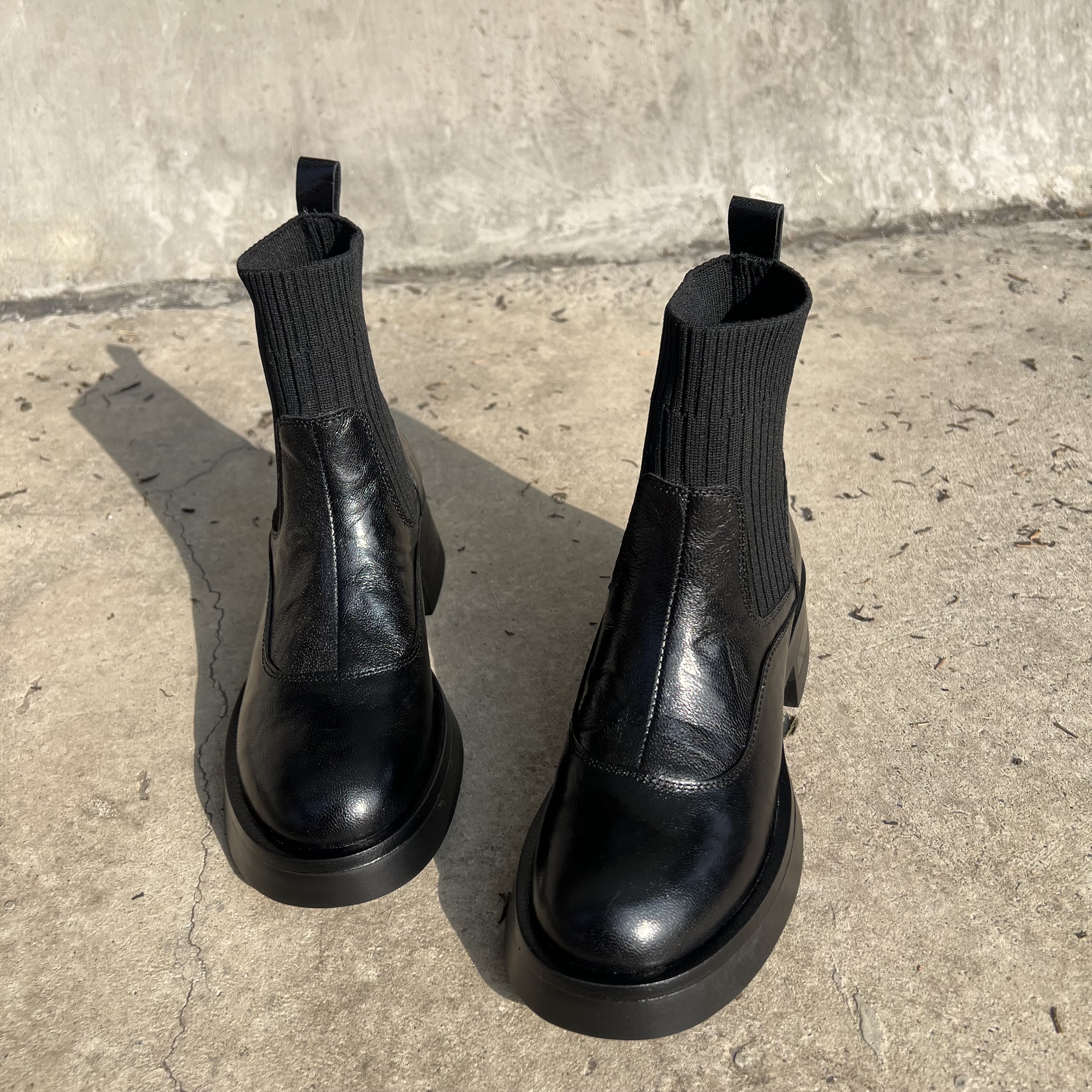 ML878X/头层羊皮/5cm成都断码女鞋丨中跟粗跟针织瘦瘦靴