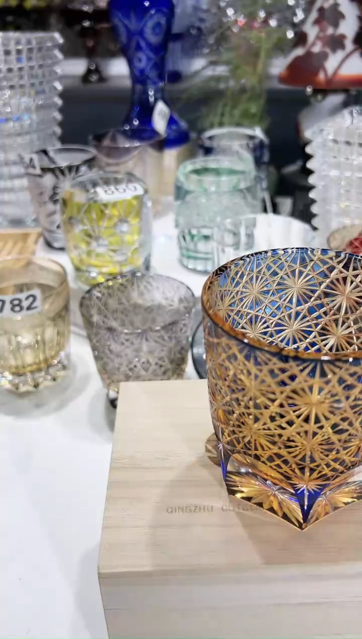 【闪购商品】水晶玻璃小蓝雏菊874