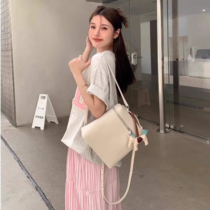 Bag of parody loro饭盒包LP双肩包女软皮大容量高级感piana背包
