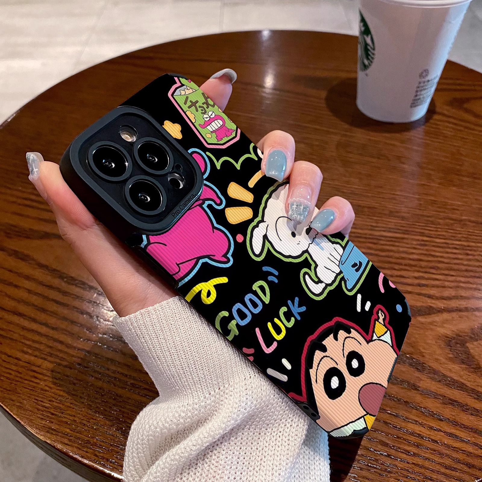 苹果15promax手机壳可爱个性小新14promax卡通iPhone13全包12防摔