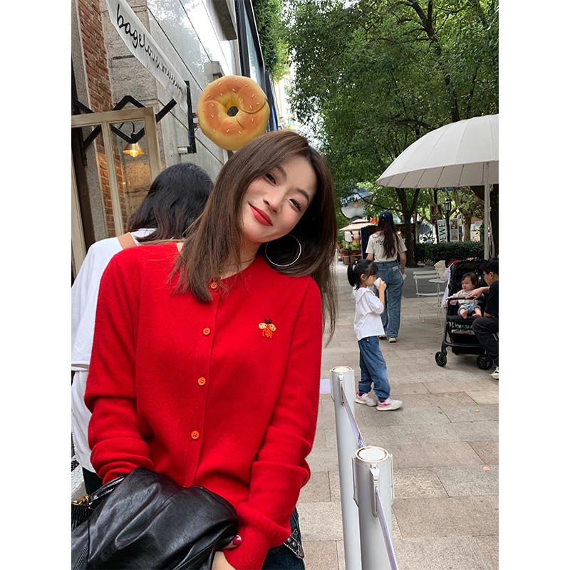 落落狷介 红色秋装女新款针织衫开衫绵羊毛上衣小个子外穿