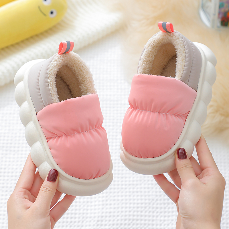 秋冬季新款亲子防雨布包跟男女童保暖防滑棉鞋室内居家防水棉拖鞋