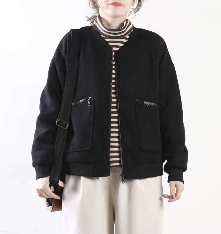 有里衬开衫棒球服女