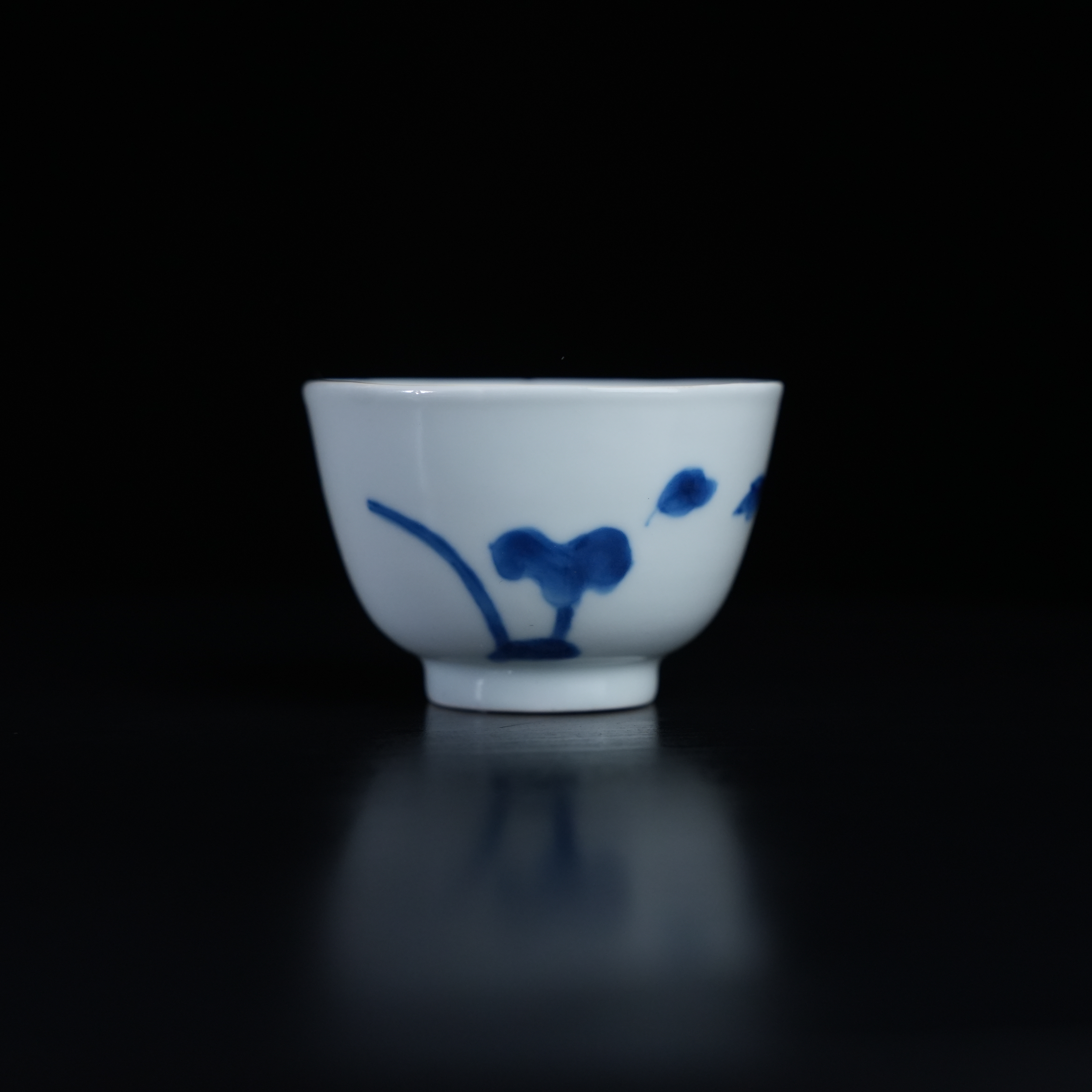 十竹斋LAAA240520011【十竹斋】清康熙飘叶青花茶圆
