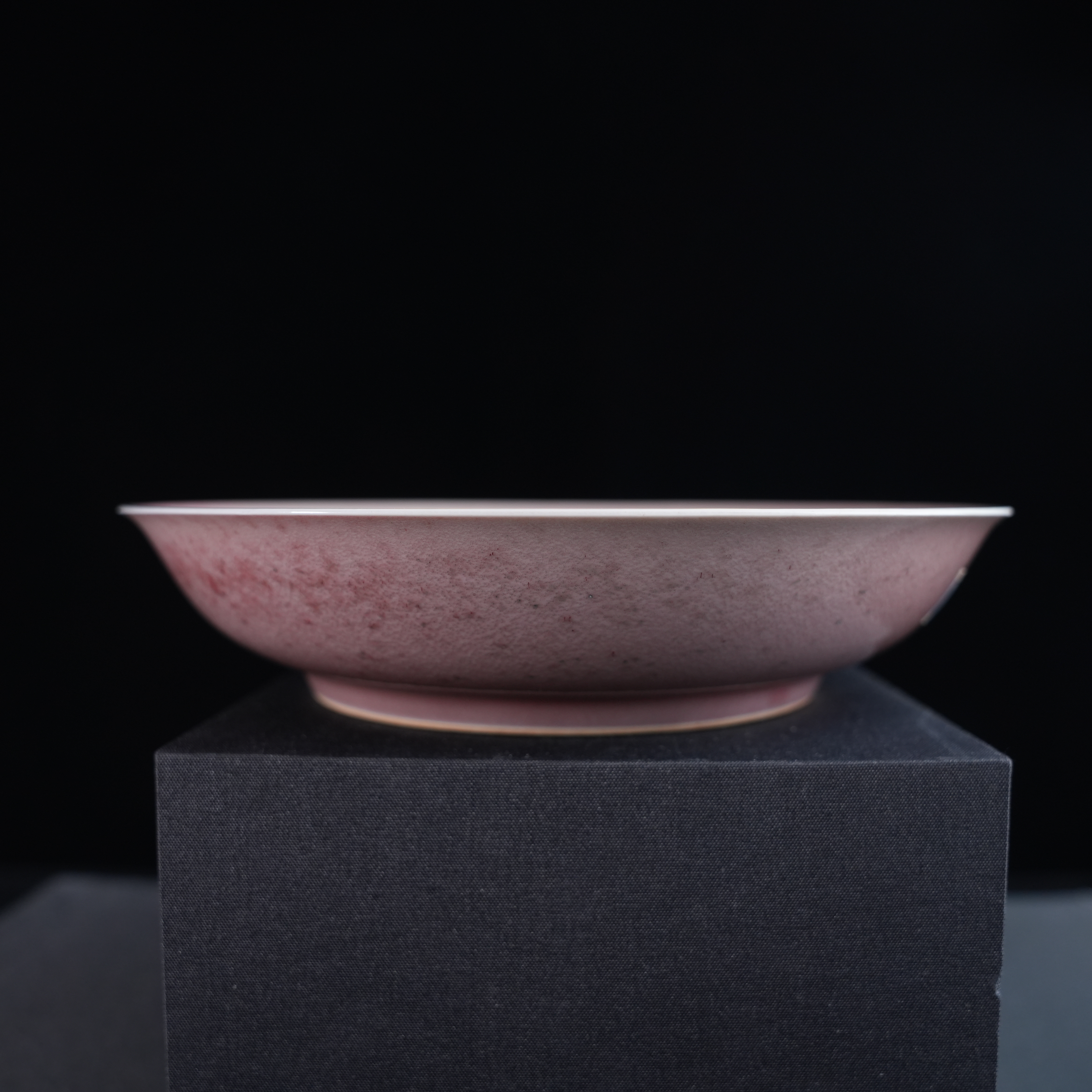 NJWW240115010J306【十竹斋】清雍正豇豆红赏盘