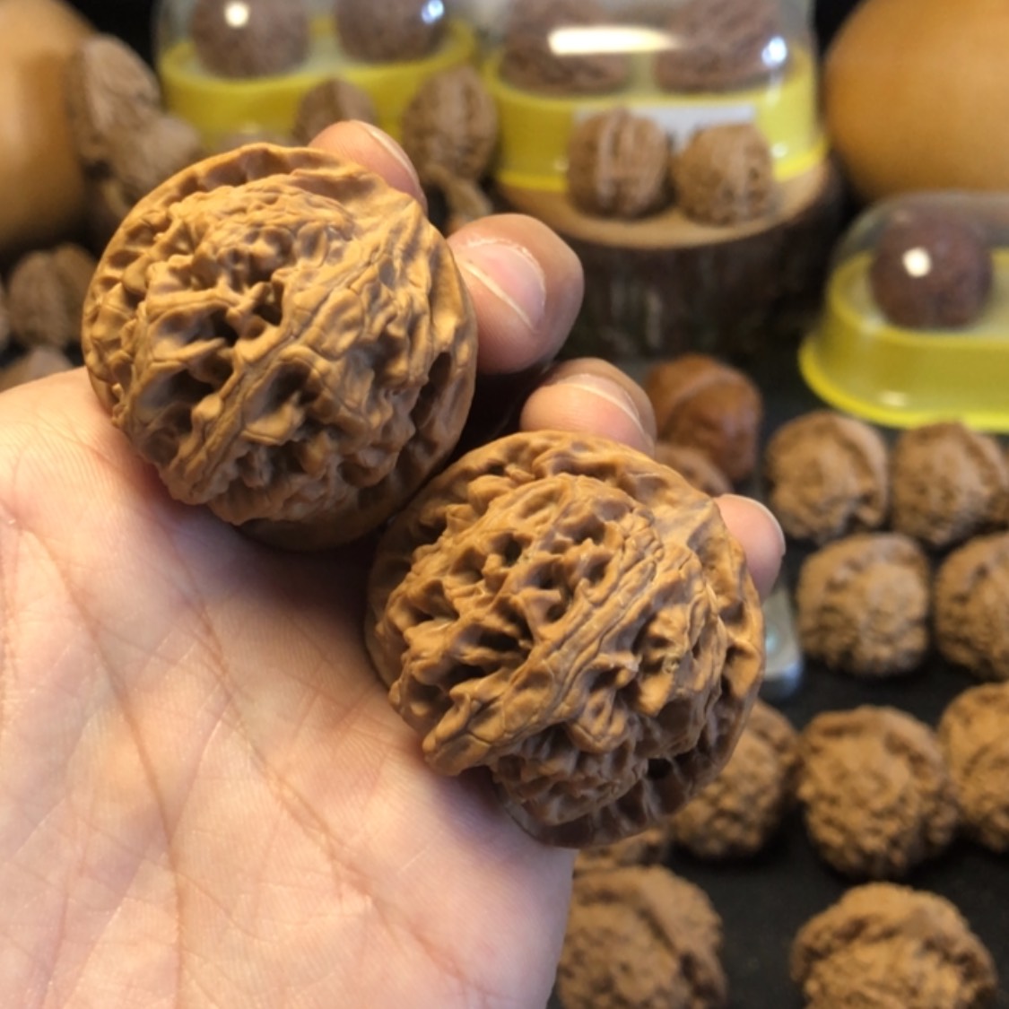 【闪购商品】桃核吊坠天**生