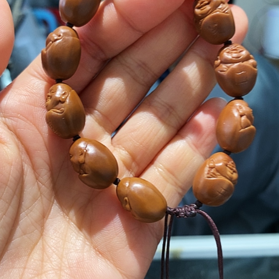 【闪购商品】橄榄核雕牛**?