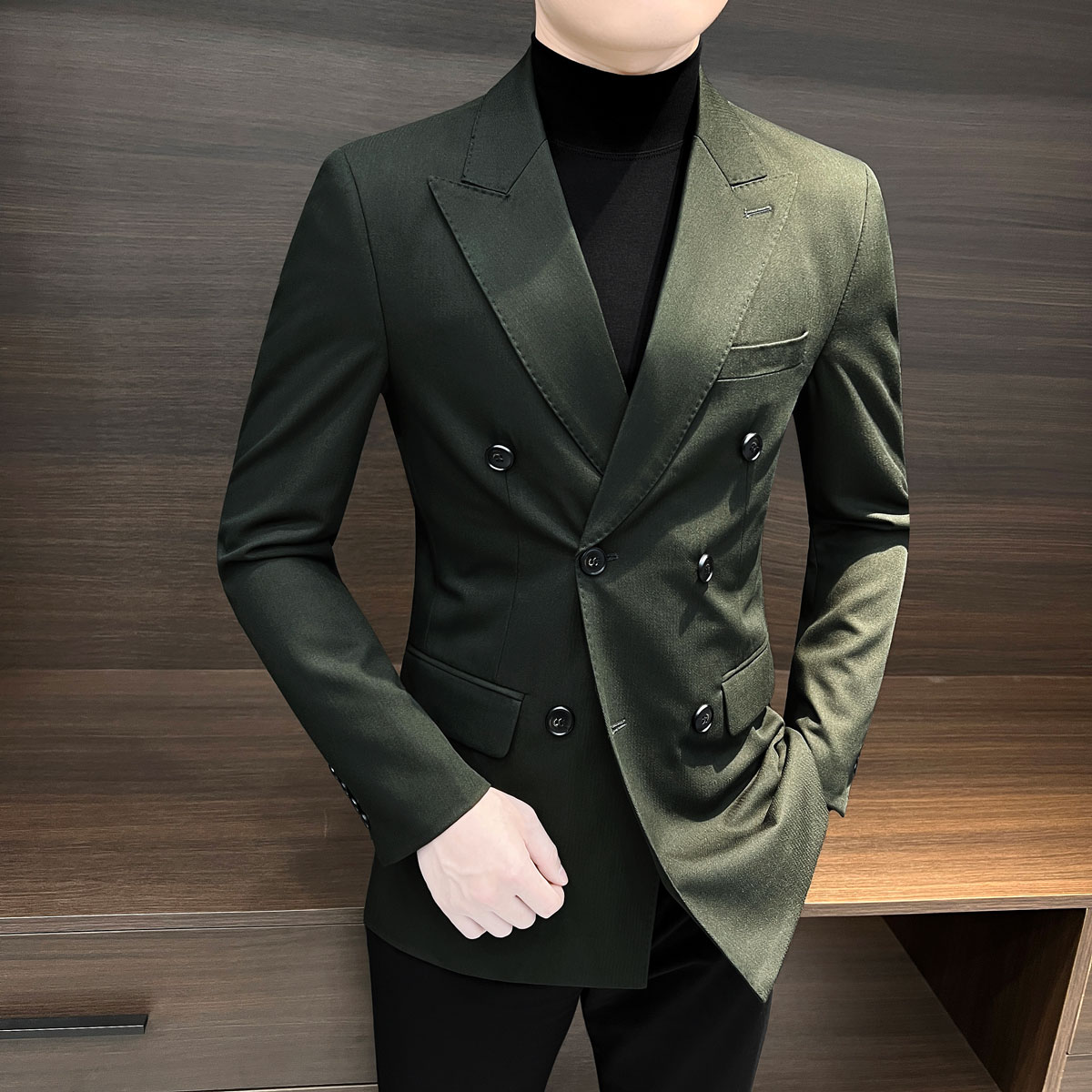 戗驳领西装外套男款爆款2025新款痞帅高级感男装商务韩版修身西服