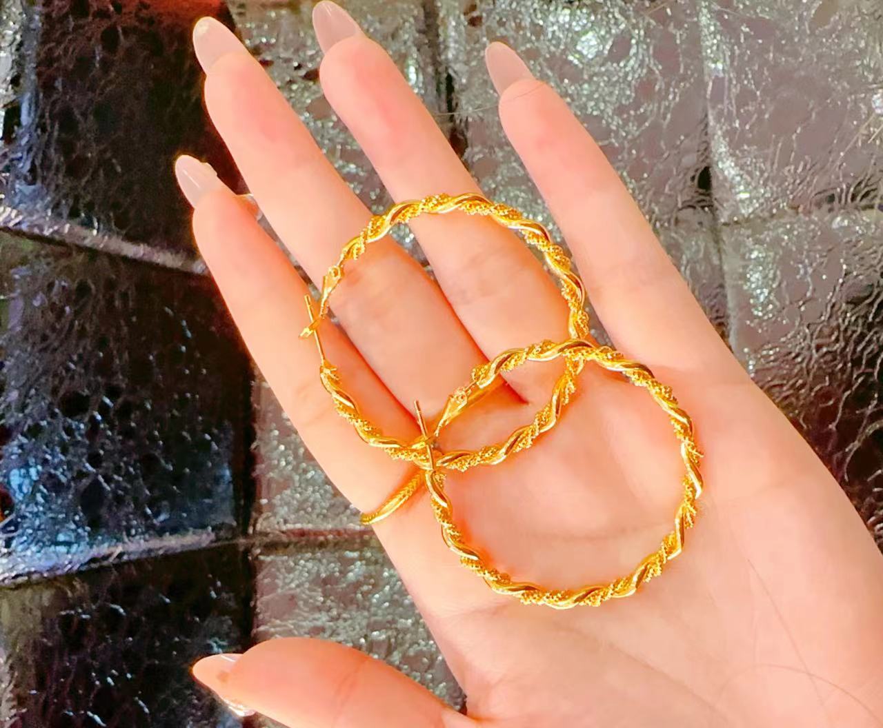 合金耳饰 麻花耳环（敏感肤质慎拍）