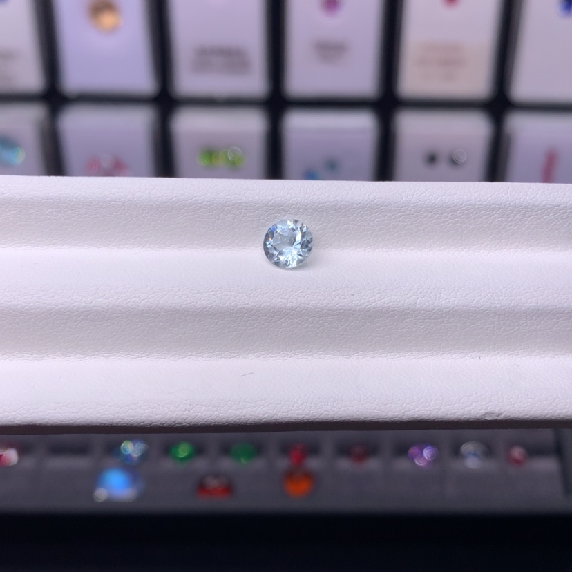 【闪购商品】海蓝宝石笔搁未镶嵌空*菜