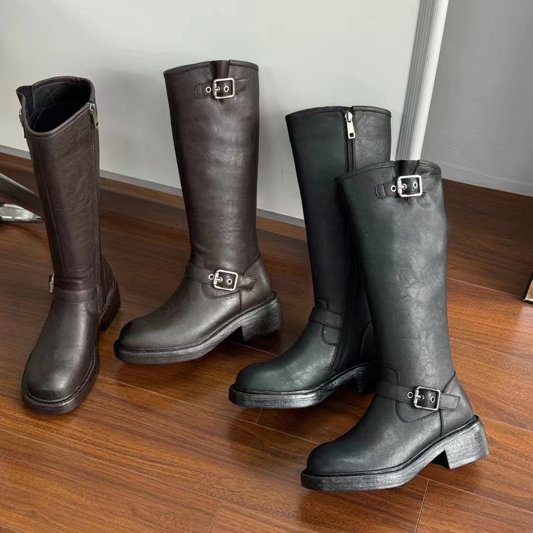 做旧擦色搭扣女百搭机车靴6461