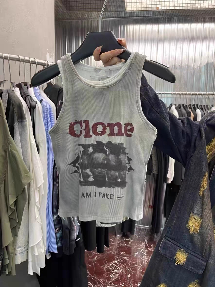 夏季时尚设计感复古美式辣妹显瘦休闲百搭收身短款假两件印花背心