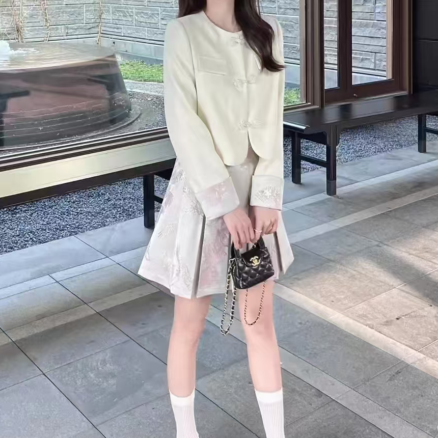 (101-150)新中式小香风新款早秋气质连衣裙高腰黑裙赫本风复古