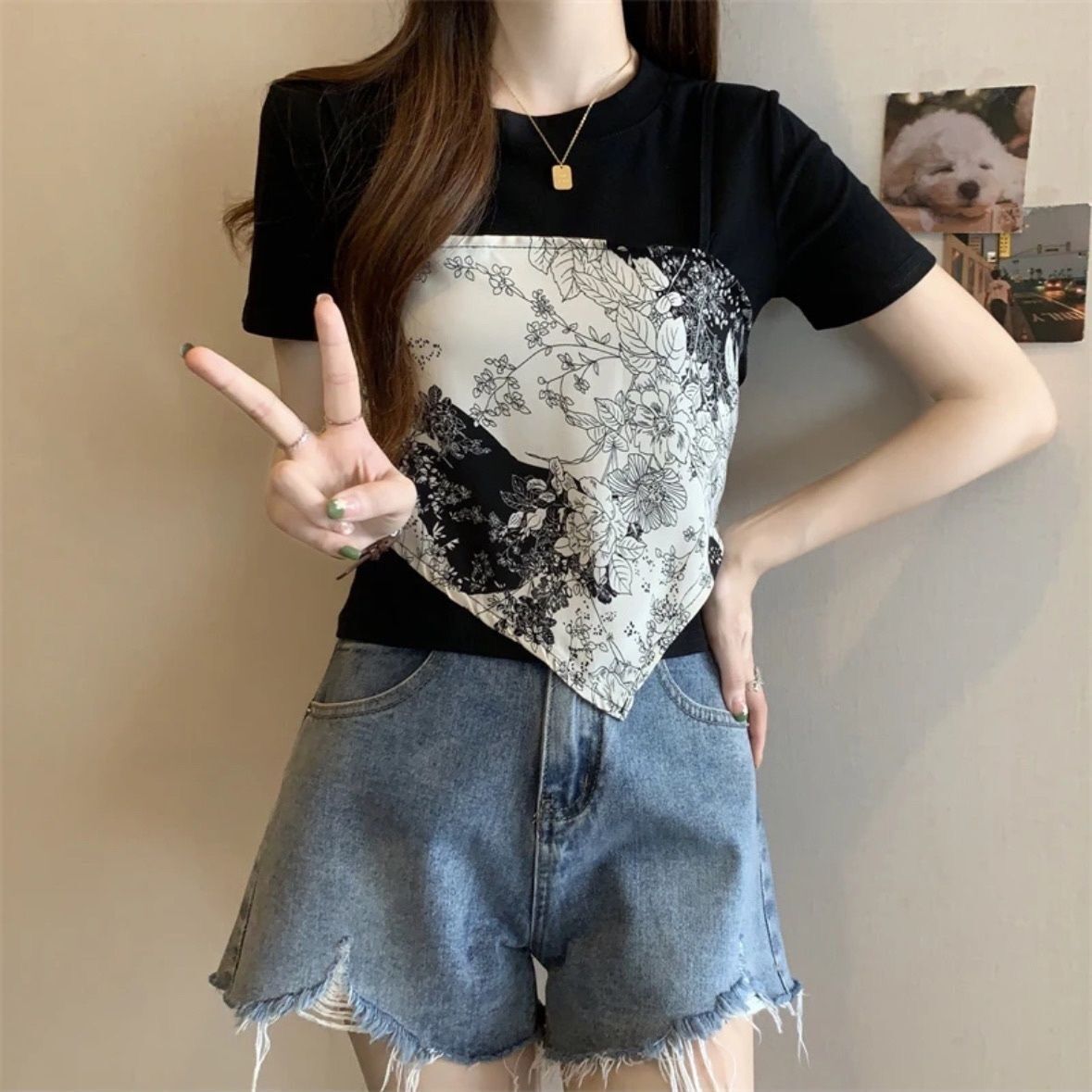 短袖t恤紧身夏季百搭短款ins方领小众设计感不规则高腰显瘦纯色