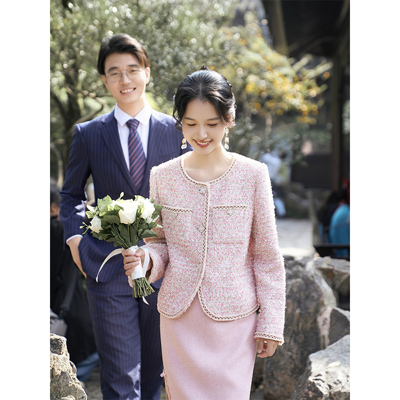 苏爱丨粉色小香风套装订婚礼服秋冬敬酒服高级感回门外套小个子