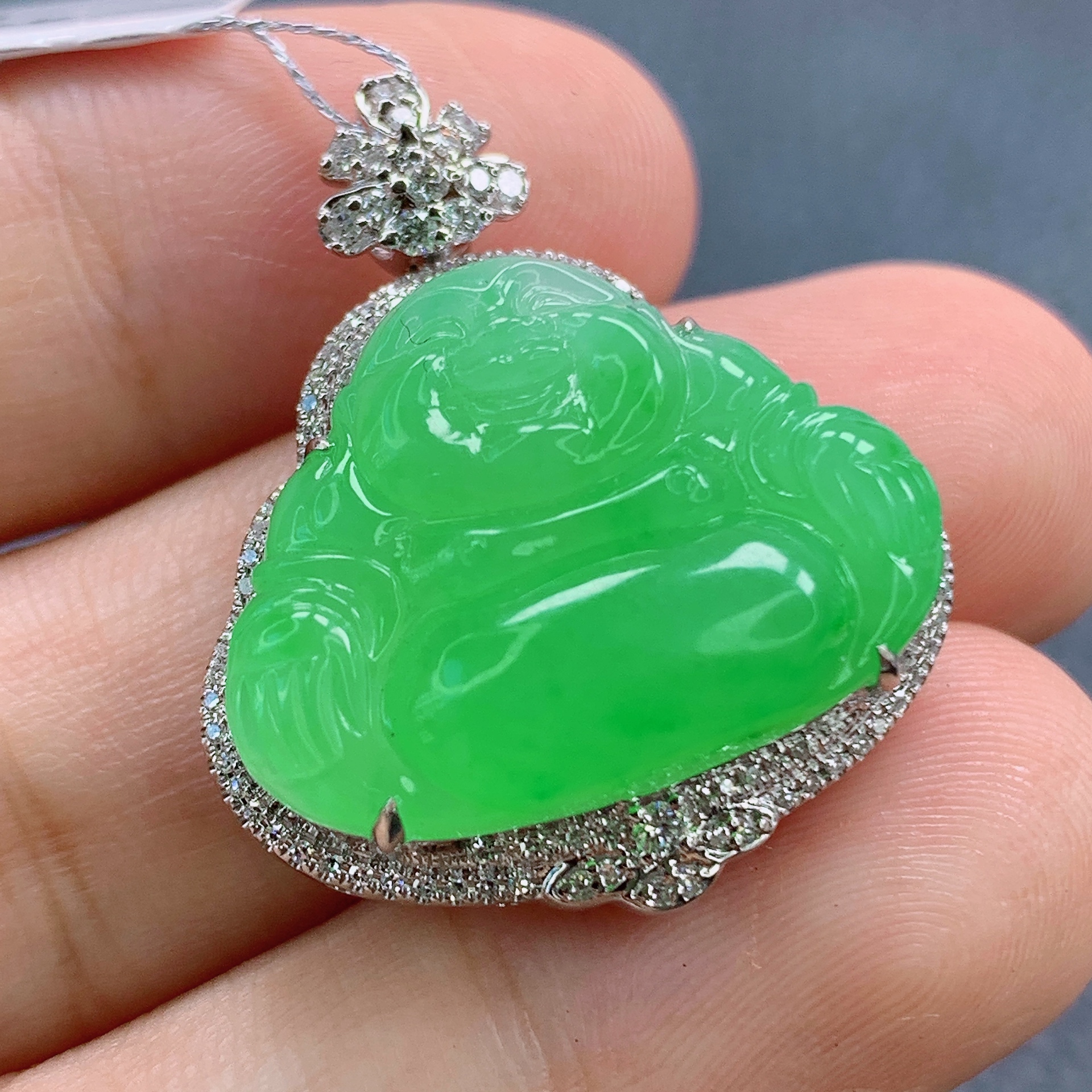 天然缅甸A货翡翠阳绿翡翠佛公镶嵌18k金吊坠玉挂件
