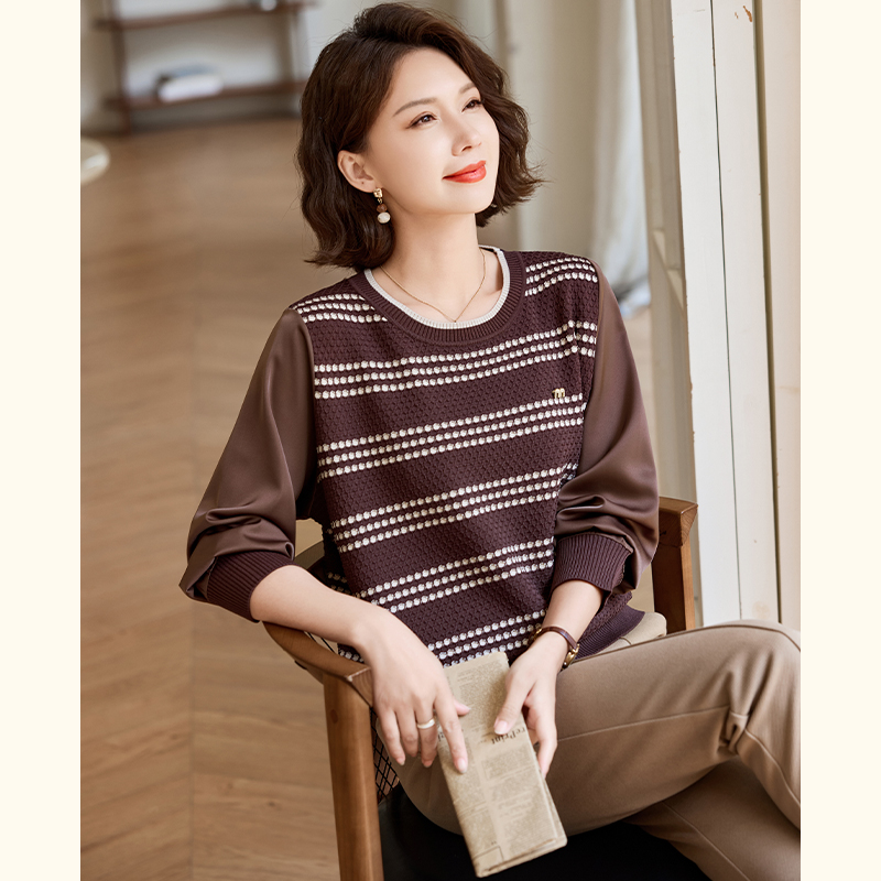 中年妈妈秋装长袖打底小衫2024新款中老年女装春秋时尚针织衫上衣