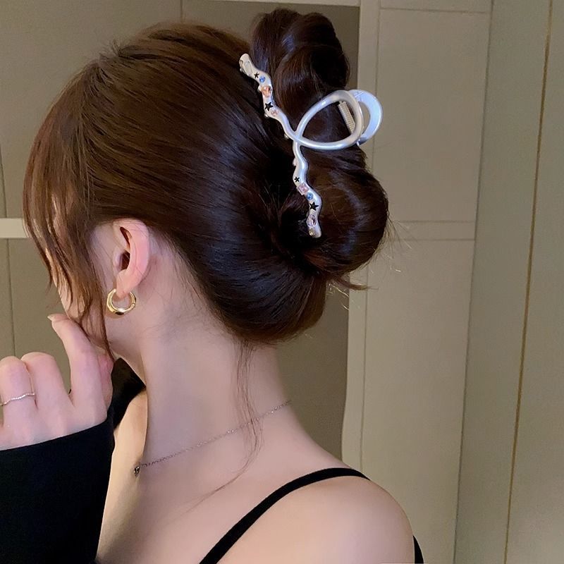 合金玻璃发饰 波浪抓夹大号盘发发夹女2023新款高端鲨鱼夹设计感