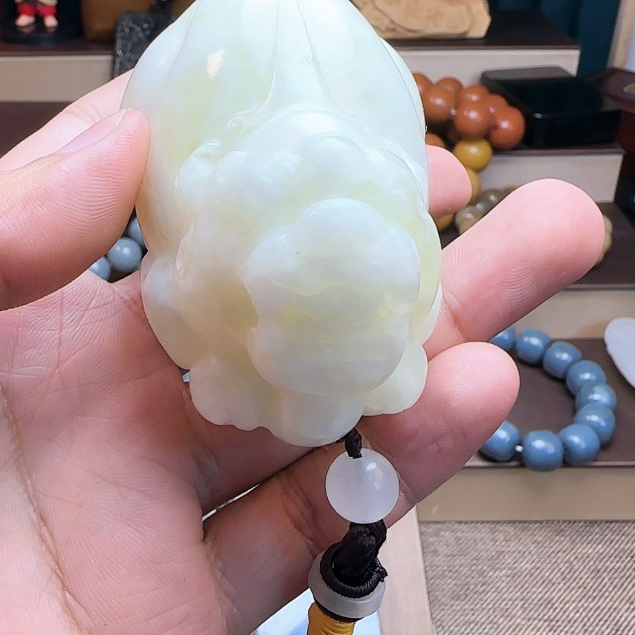 【闪购商品】蛇纹石玉颈饰合金
