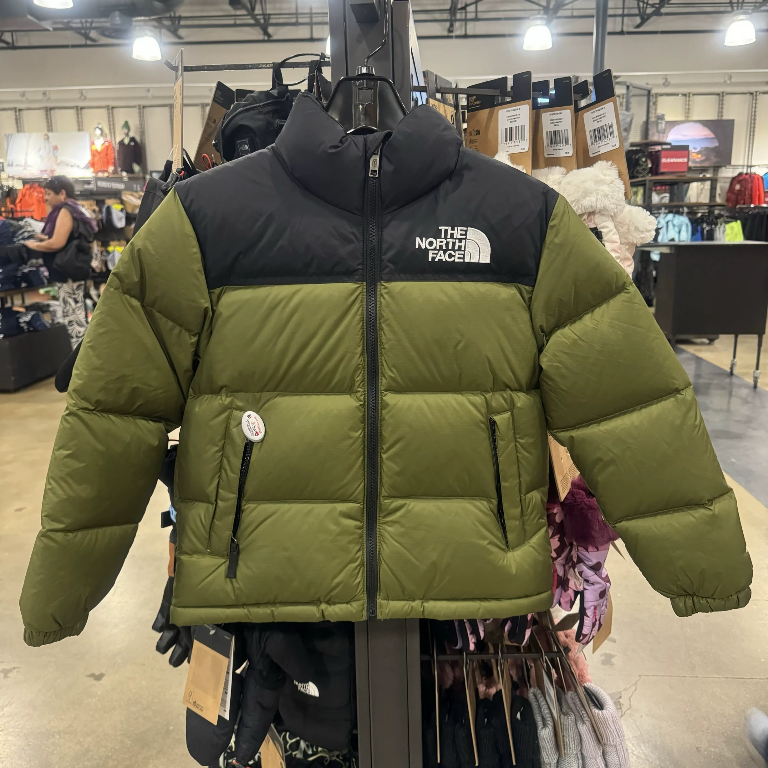 THE NORTH FACE北面大童童装1996女保暖700蓬冬季羽绒服芥末绿