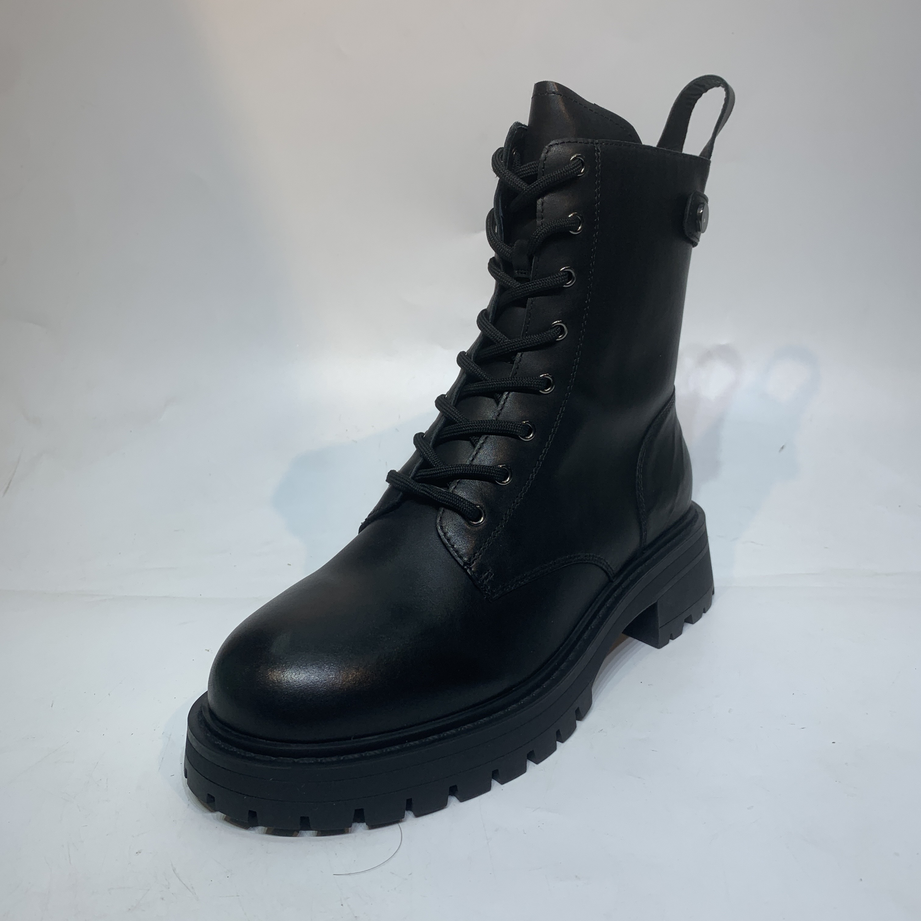 货号a634 no退no换 no退差价【帮面牛皮 内里猪皮 】w8626-6np