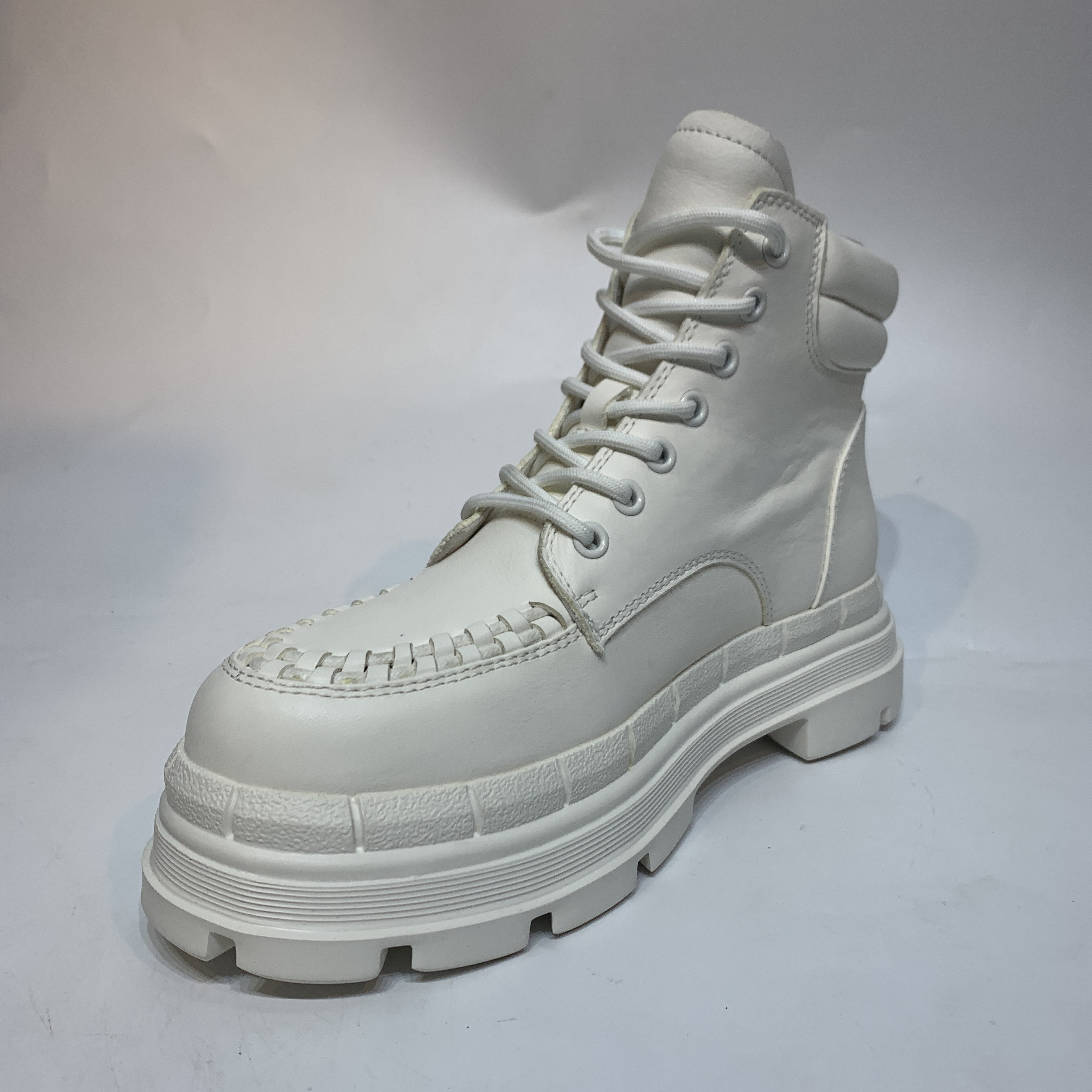 货号1038一双38码单鞋【帮面牛皮 内里羊皮 跟高3cm】品牌女鞋