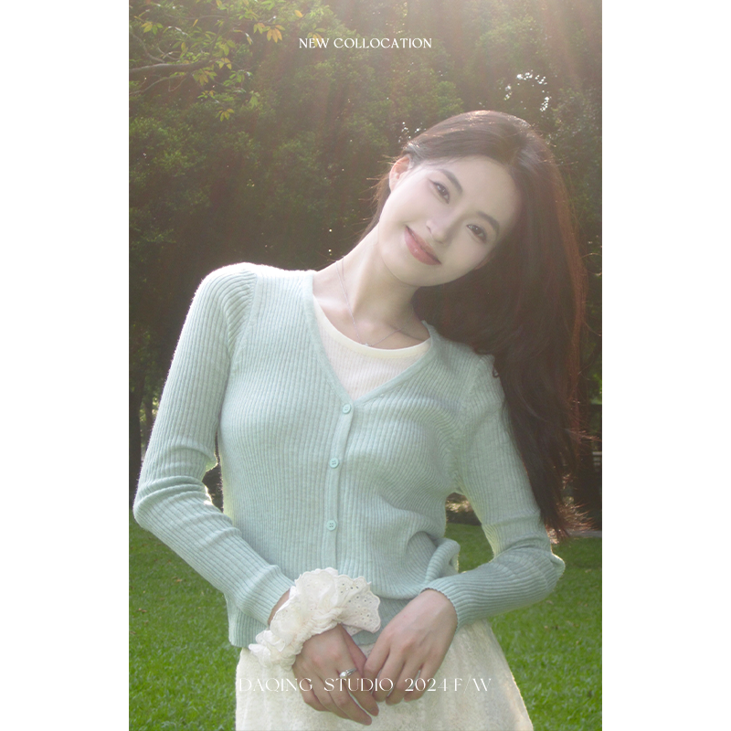 许大晴 初秋三色假两件针织衫 D4A63