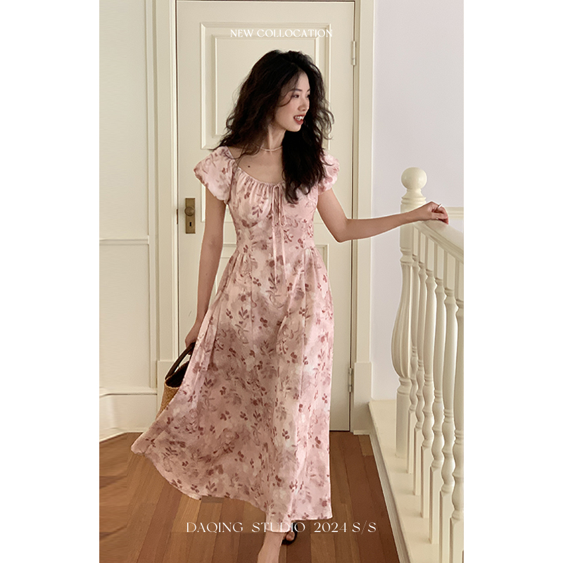 许大晴 夕岚粉法式绑带泡泡袖连衣裙 D8768