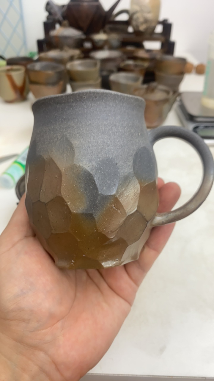 天野智也青备前马克杯