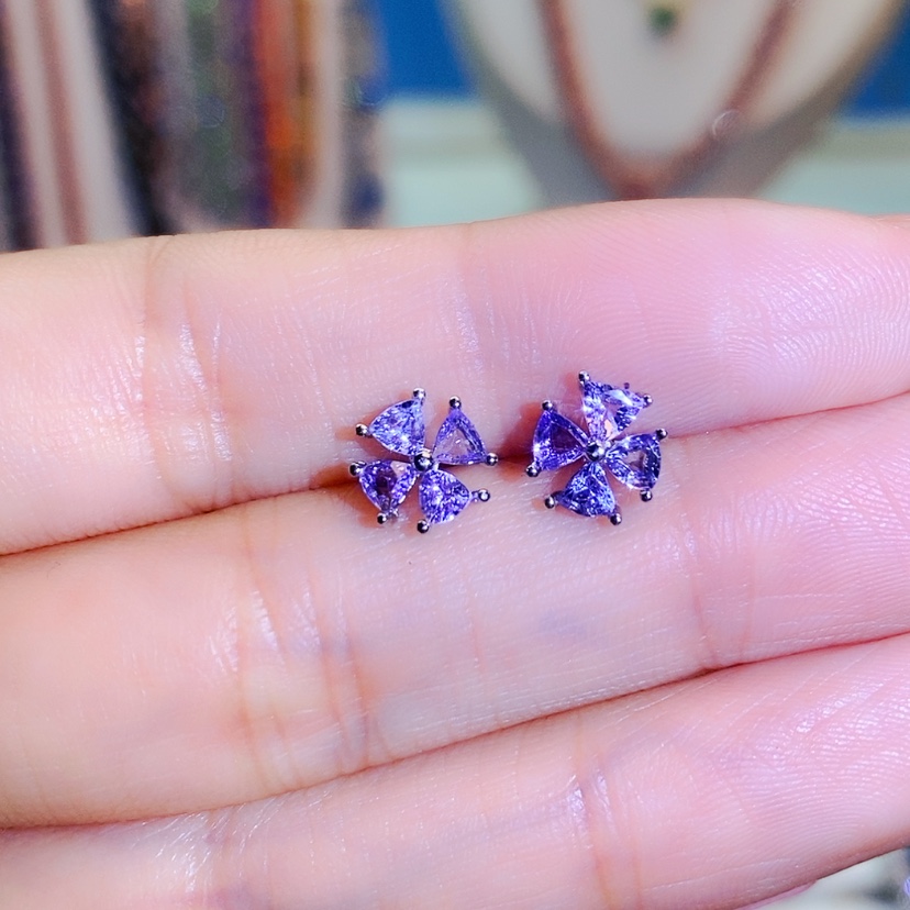 【闪购商品】坦桑石耳饰银S925镶嵌