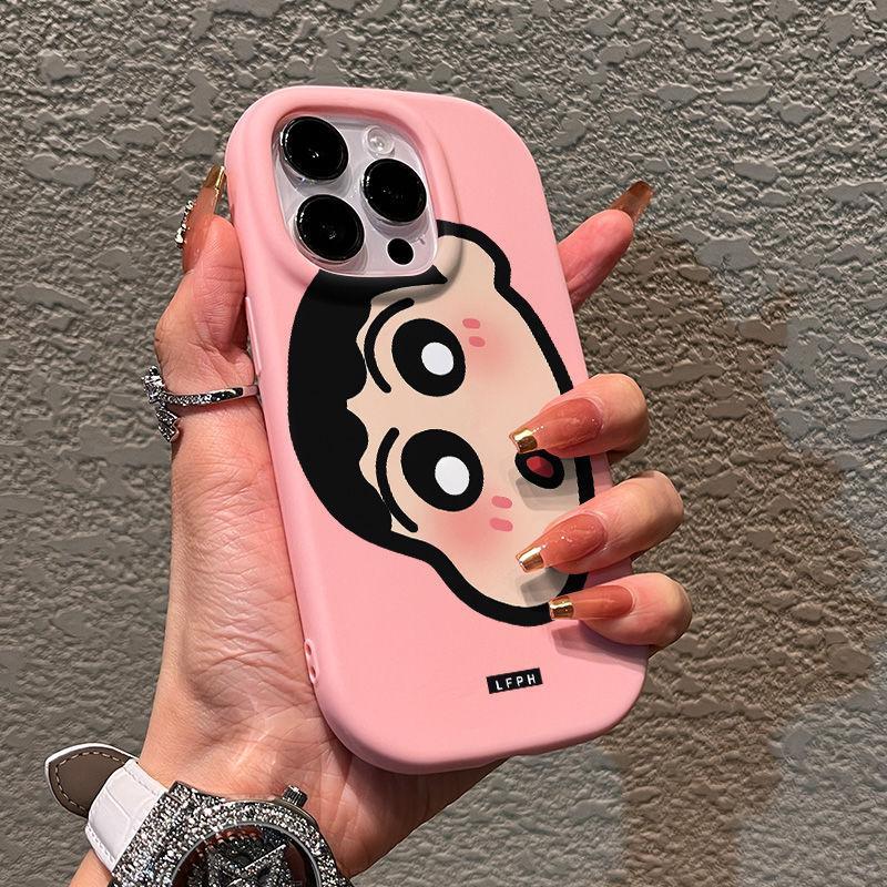 可爱小新适用苹果15手机壳iPhone14Promax英11防摔12磨砂8软13